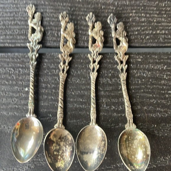 Vintage Italian Mini Spoons - Picture 3 of 14
